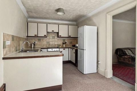 3 bedroom apartment for sale, Greenhill Road, Farnham, Surrey, GU9
