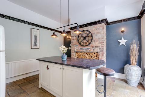 4 bedroom semi-detached house for sale, St. Malo Road, Wigan WN1