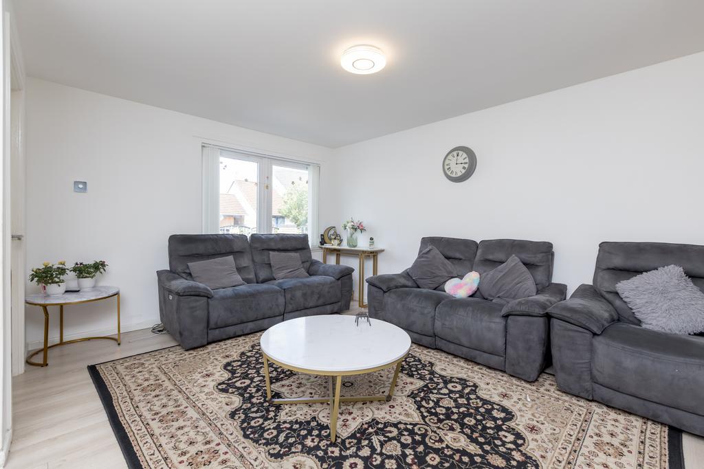 House in Edinburgh, Craigmillar - View 5