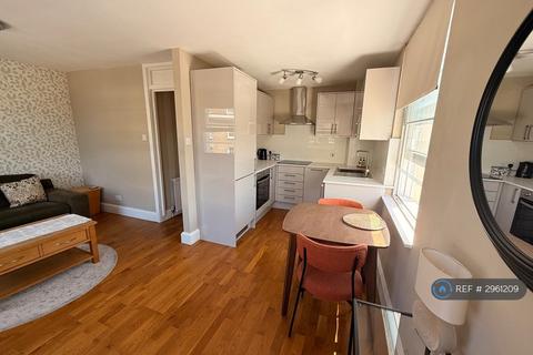 1 bedroom flat to rent, Calthorpe Street, London, WC1X