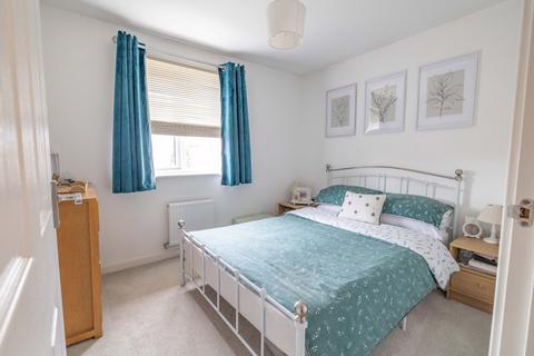 2 bedroom end of terrace house for sale, Central Boulevard, Aylesham, Canterbury, Kent, CT3