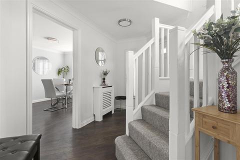 3 bedroom semi-detached house for sale, Lundy Walk, Hailsham
