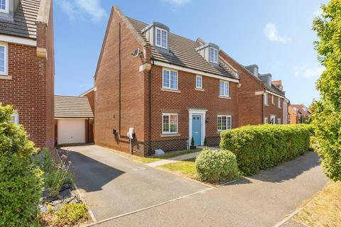 5 bedroom detached house for sale, Goldfinch Drive, Attleborough, Norfolk, NR17