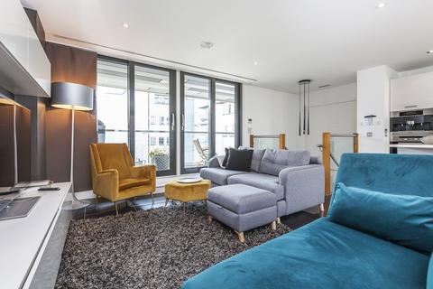2 bedroom duplex to rent, Leman Street E1, EPC:C