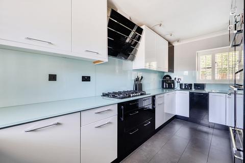 4 bedroom detached house for sale, Burghfield Road, Berkshire RG30