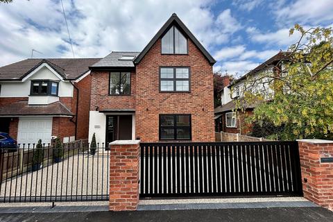 4 bedroom detached house for sale, Essex Avenue, Didsbury, M20