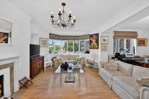3 bedroom flat for sale, Melton Court, Onslow Crescent SW7