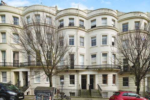 1 bedroom flat for sale, Brunswick Place, Hove, East Sussex, BN3