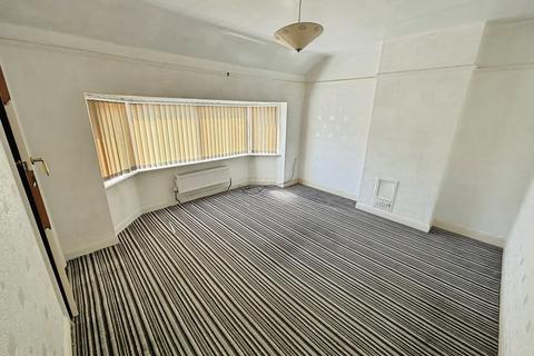 2 bedroom semi-detached house for sale, George Avenue, Skegness PE25
