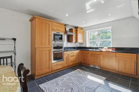 Cottage Close, Harrow