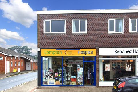 2 bedroom flat to rent, CODSALL, Station Road