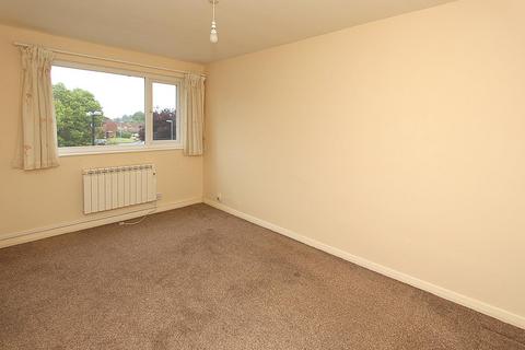 2 bedroom flat to rent, CODSALL, Station Road