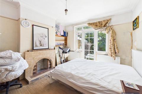 3 bedroom semi-detached house for sale, Weald Lane, Harrow, HA3