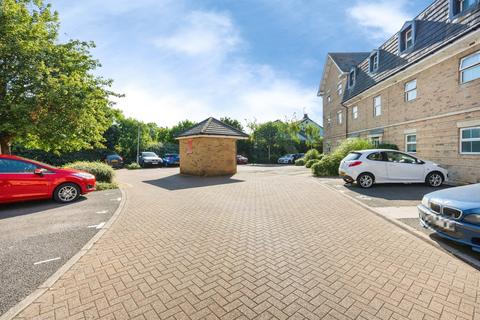 2 bedroom ground floor flat for sale, Stanbridge Road, Leighton Buzzard