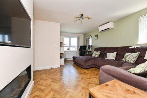 2 bedroom semi-detached house for sale, Malyons Lane, Hullbridge, HOCKLEY
