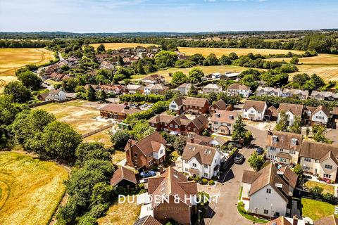 5 bedroom detached house for sale, Mill Grove, High Ongar, CM5
