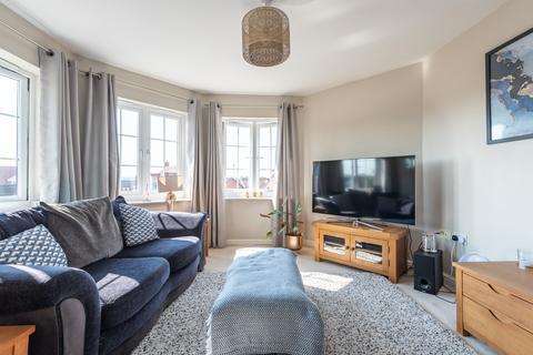 2 bedroom flat for sale, Haigh Park, Kingswood HU7