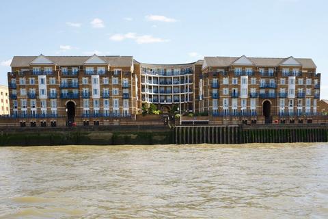 2 bedroom apartment for sale, Rotherhithe Street, Windsor Court King & Queen Wharf Rotherhithe Street, SE16