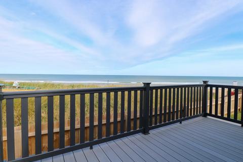 2 bedroom lodge for sale, Two Bed Seaview Lodge Sandy Beach Holiday Park, Norwich NR12