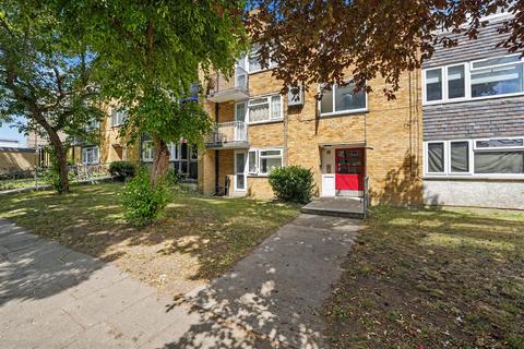 Brigadier Avenue, Enfield