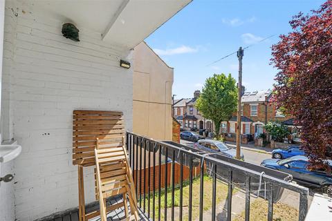 1 bedroom flat for sale, Brigadier Avenue, Enfield