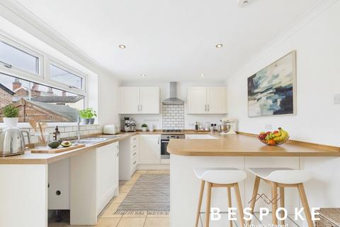 2 bedroom semi-detached house for sale, St Andrews Road, Macclesfield SK11