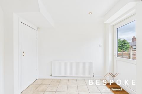 2 bedroom semi-detached house for sale, St Andrews Road, Macclesfield SK11