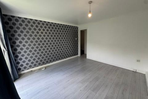2 bedroom flat to rent, Old Barn Estate, Newport, NP19