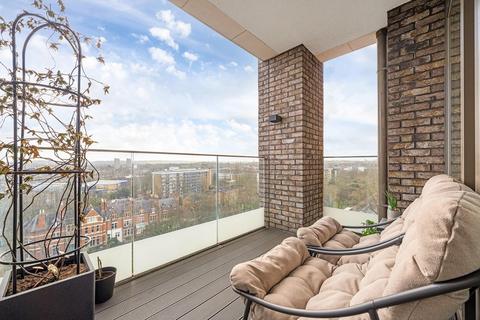 1 bedroom flat for sale, Brixton Hill, SW2