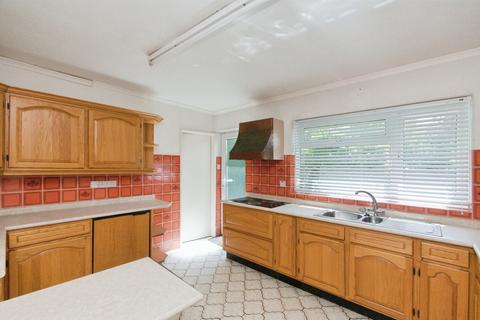 4 bedroom bungalow for sale, Collington Lane East, Bexhill-On-Sea