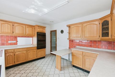 4 bedroom bungalow for sale, Collington Lane East, Bexhill-On-Sea