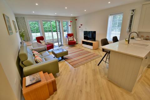 3 bedroom apartment for sale, Golf Links Road, Ferndown, BH22