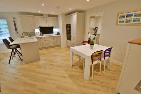 3 bedroom apartment for sale, Golf Links Road, Ferndown, BH22