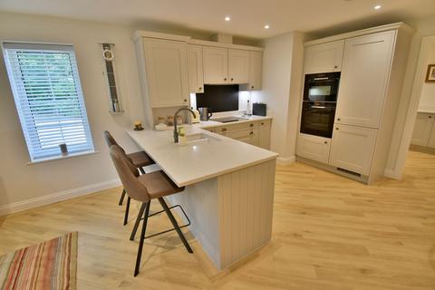 3 bedroom apartment for sale, Golf Links Road, Ferndown, BH22