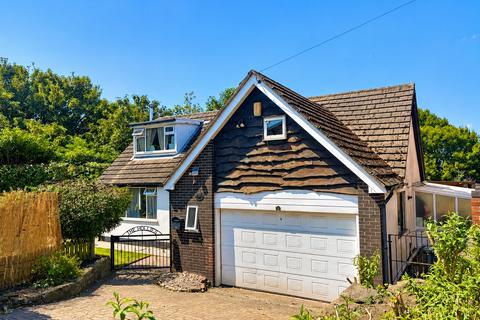 3 bedroom detached house for sale, Field Head Lane, Birstall, West Yorkshire, WF17
