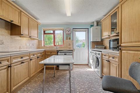 3 bedroom detached bungalow for sale, Foxglove Close, Wyke, Gillingham