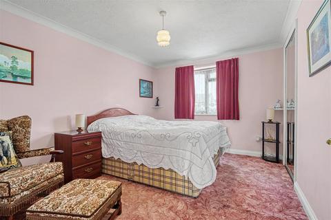 3 bedroom detached bungalow for sale, Foxglove Close, Wyke, Gillingham