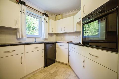 2 bedroom apartment for sale, Merryfield Court (Tonbridge), Tonbridge TN9