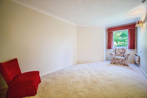 2 bedroom apartment for sale, Merryfield Court (Tonbridge), Tonbridge TN9