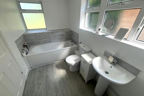 1 bedroom bungalow for sale, High Road, Wisbech St. Mary, Wisbech, Cambridgeshire, PE13 4RA