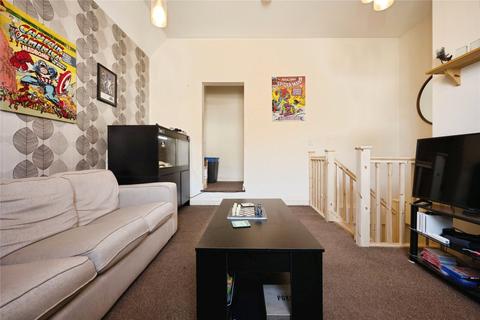 2 bedroom flat for sale, Lake Street, Leighton Buzzard, Bedfordshire, LU7