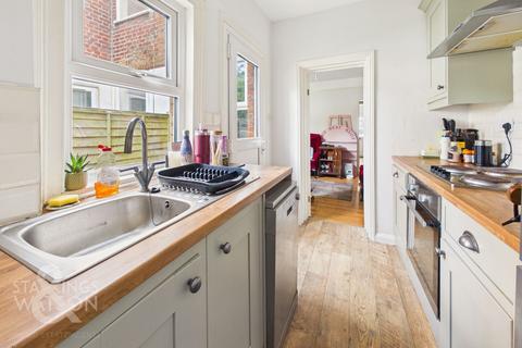 2 bedroom terraced house for sale, Alan Road, Norwich