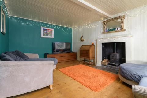 4 bedroom detached house for sale, Cairneyhill Road, Bankfoot, Perth