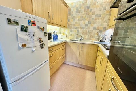 1 bedroom retirement property for sale, Victoria Road, Wilmslow, SK9