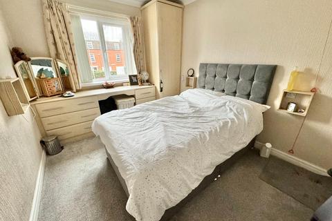 1 bedroom retirement property for sale, Victoria Road, Wilmslow, SK9