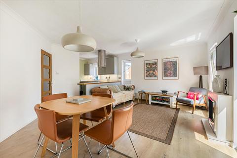 2 bedroom detached house for sale, Eastgate Street, Winchester, Hampshire SO23