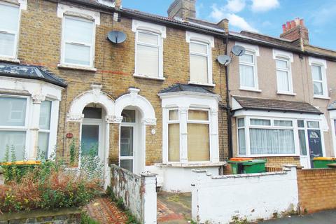 2 bedroom terraced house for sale, Plaistow, London, E13