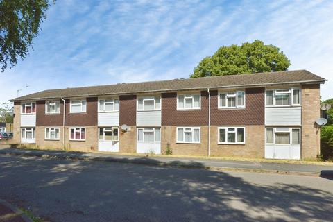 1 bedroom maisonette for sale, Earls Willow, New Bradwell, Milton Keynes