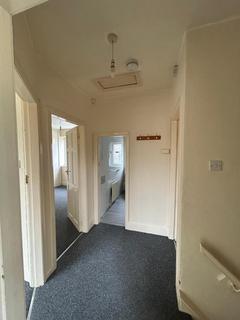 2 bedroom flat to rent, Benson Road Walker  Newcastle upon Tyne