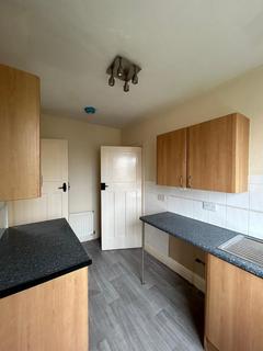 2 bedroom flat to rent, Benson Road Walker  Newcastle upon Tyne